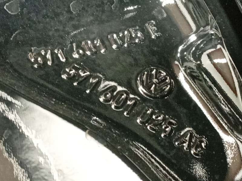 Recambio de llanta para volkswagen tiguan 2,0 tig referencia OEM IAM 571601025EFZZ 8