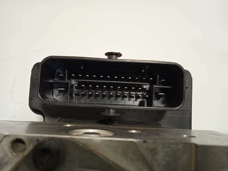 Recambio de abs para kia cee'd concept referencia OEM IAM 58920A2210 6158945200 A258920500 4
