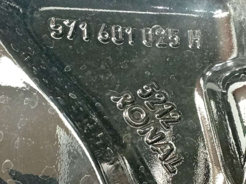 Recambio de llanta para volkswagen tiguan 2,0 tig referencia OEM IAM 571601025EFZZ 9
