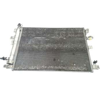 CONDENSADOR / RADIADOR AIRE ACONDICIONADO P28989249Q 31369510 876213B