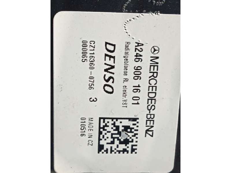 Recambio de motor calefaccion para infiniti q30 1.6 premium referencia OEM IAM A2469061601  CZ1163600756 5