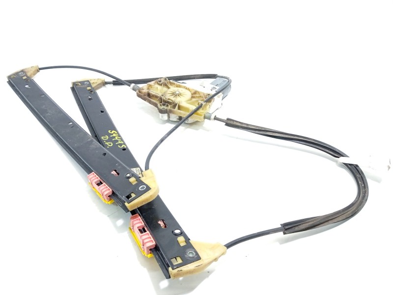 ELEVALUNAS DELANTERO DERECHO 4F0837462D 