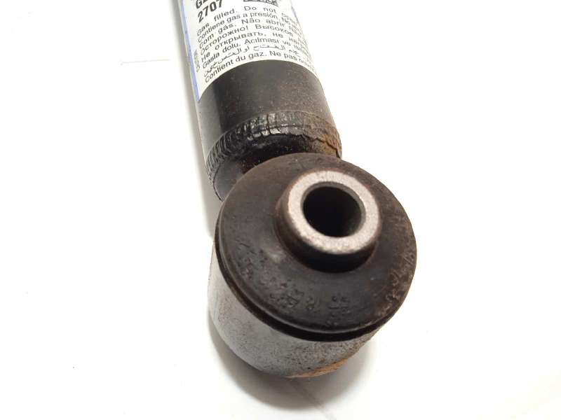 Recambio de amortiguador trasero derecho para kia picanto (ja) gt line referencia OEM IAM 55310G6200 - Blanco 3
