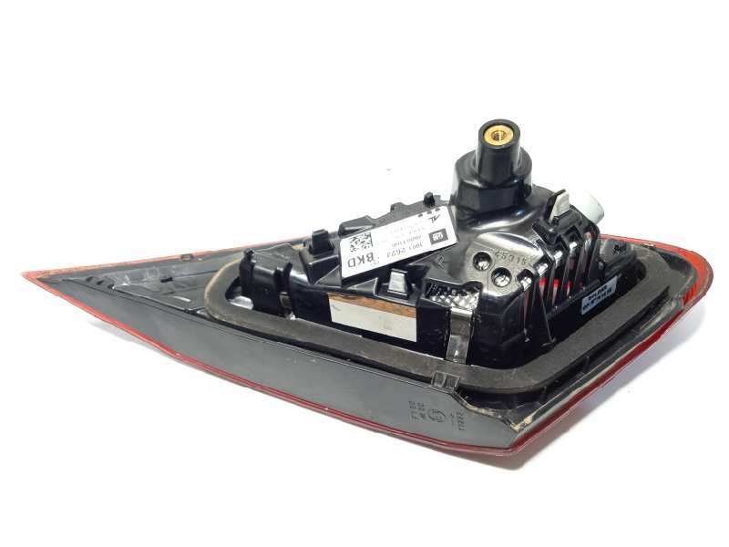 Recambio de piloto trasero derecho interior para opel corsa e 1.3 16v cdti referencia OEM IAM 39012624  13454501 - Blanco 3