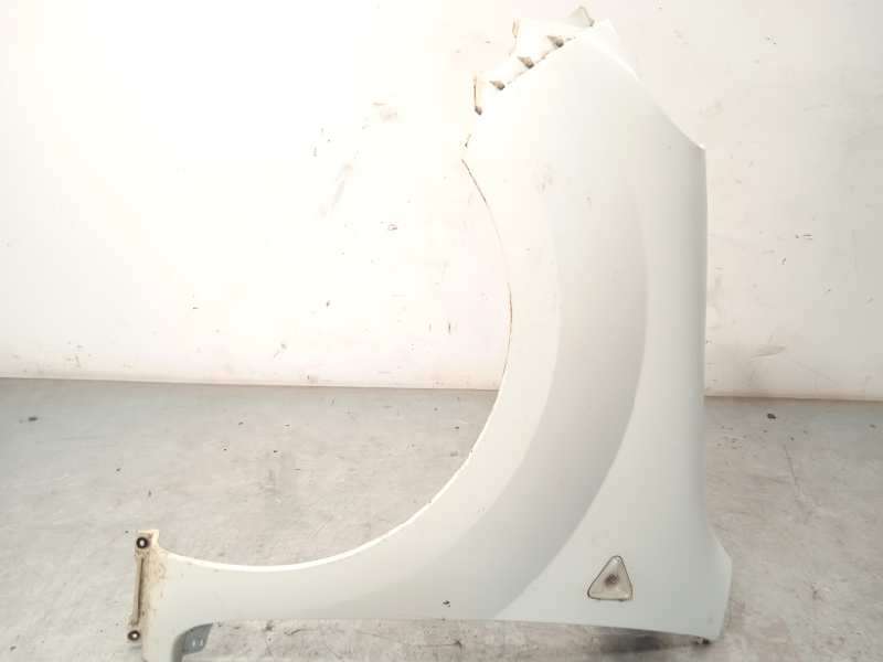 ALETA DELANTERA IZQUIERDA 7701478211 