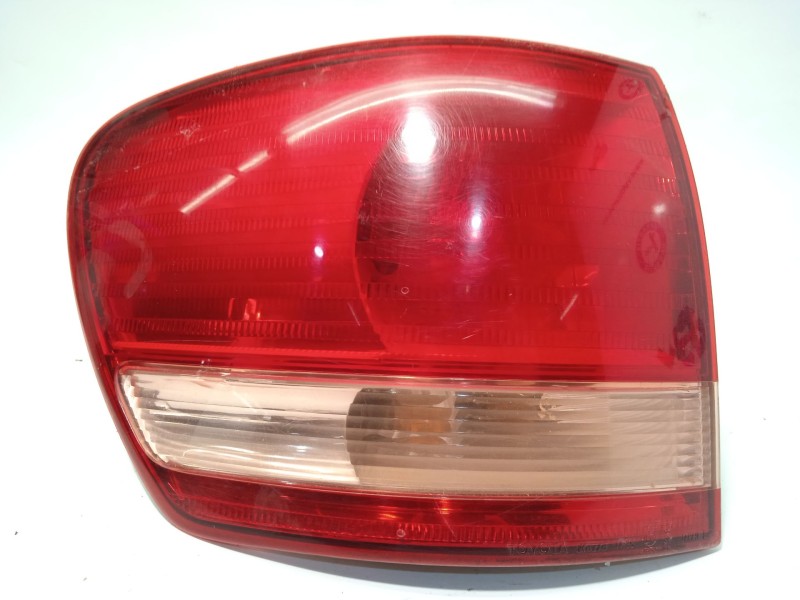 PILOTO TRASERO IZQUIERDO 8156144090 