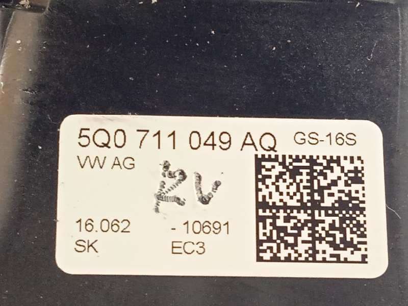 Recambio de palanca cambio para audi a3 sportback (8va) 2.0 16v tdi referencia OEM IAM 5Q0711049AQ - Blanco 5