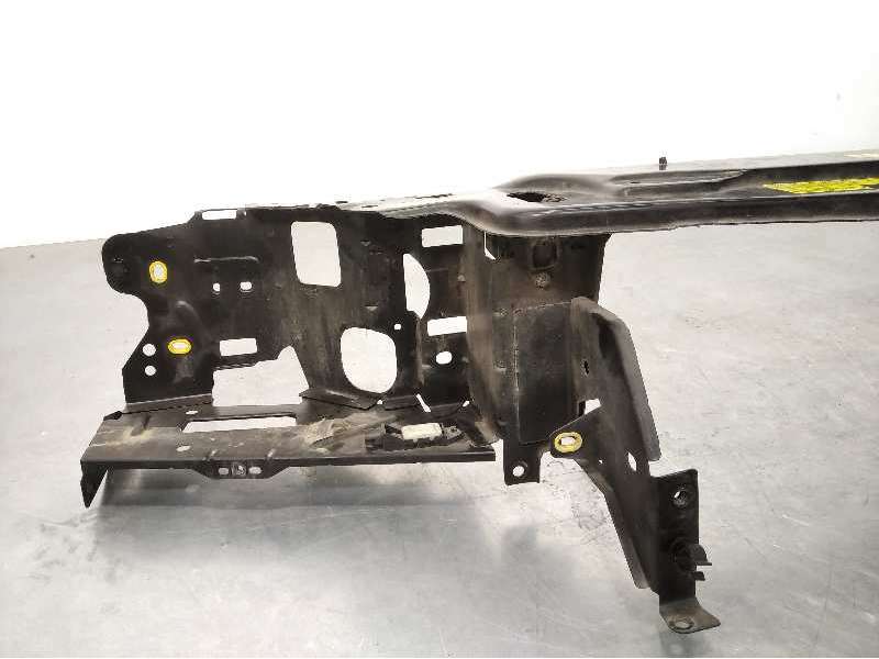 Recambio de panel frontal para volvo xc90 2.4 diesel cat referencia OEM IAM 30796864 2
