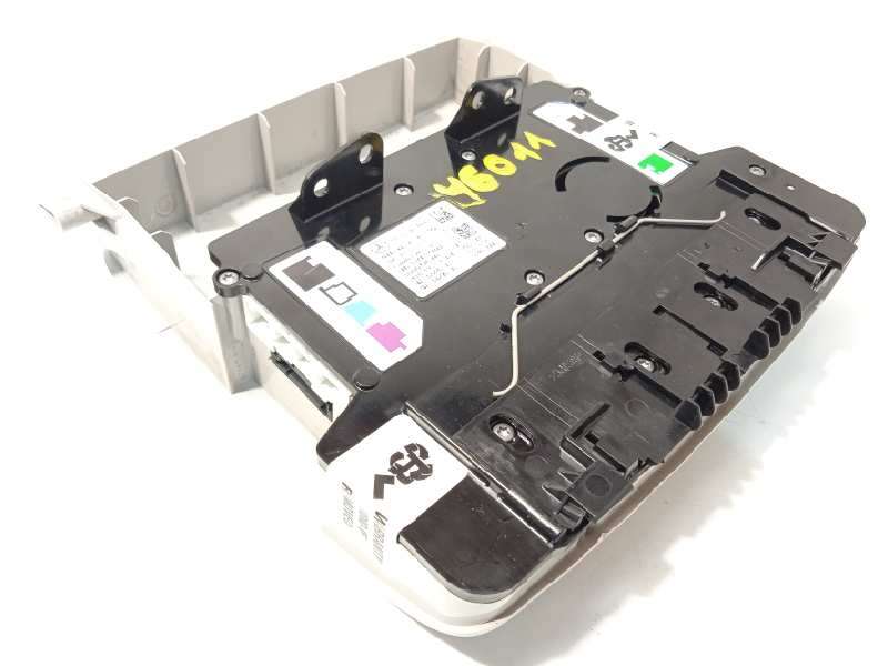 Recambio de luz interior para infiniti q30 1.6 premium referencia OEM IAM A0009004508 2