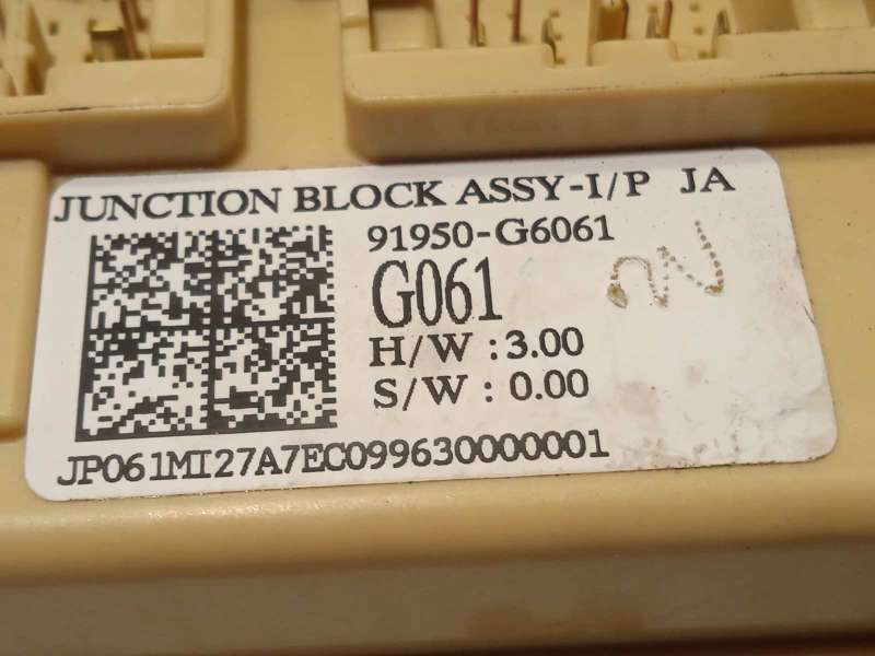 Recambio de caja reles / fusibles para kia picanto (ja) gt line referencia OEM IAM 91950G6061 - Blanco 4