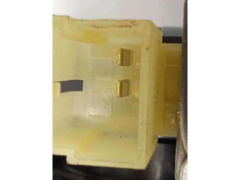 Recambio de elevalunas delantero derecho para skoda octavia combi (5e5) 2.0 tdi referencia OEM IAM 5Q0837462 0130822716 5Q095980 - Blanco 5