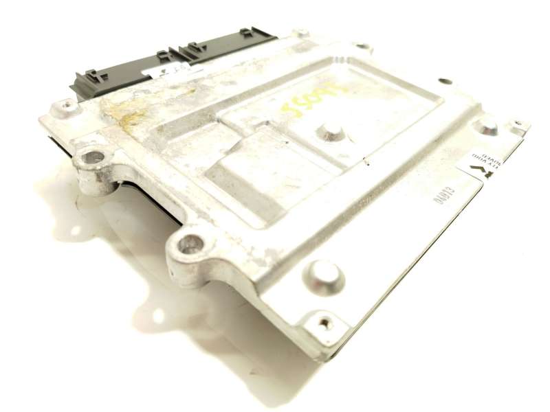 Recambio de centralita motor uce para volvo v40 hatchback (525) d2 referencia OEM IAM 31452623  2797009613 - Blanco 2