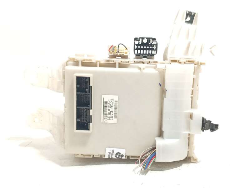 Recambio de caja reles / fusibles para toyota verso (_r2_) 2.0 d-4d (aur20_) referencia OEM IAM 827300F051 827300F051C 15739D29 - Azul 2