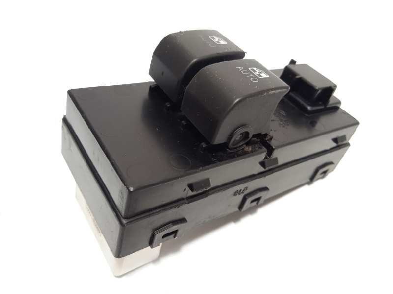 MANDO ELEVALUNAS DELANTERO IZQUIERDO 935701H020 