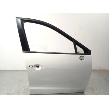 PUERTA DELANTERA DERECHA 801008930R 801008349R 
