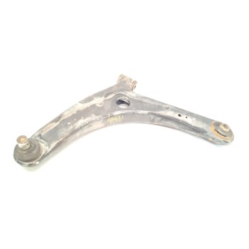 BRAZO SUSPENSION INFERIOR DELANTERO IZQUIERDO 4013A009 