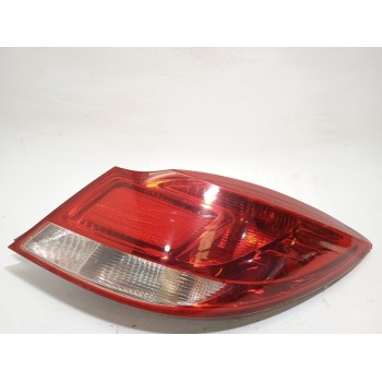 Recambio de piloto trasero derecho para opel insignia berlina sport referencia OEM IAM 13279622  