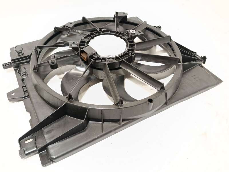 Recambio de electroventilador para nissan qashqai iii (j12) 1.3 dig-t referencia OEM IAM 214816UB1A - Gris 3