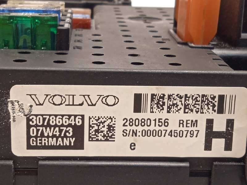 Recambio de caja reles / fusibles para volvo s60 berlina 2.4 d kinetic (93kw) referencia OEM IAM 30786646  28080156 - Azul 5