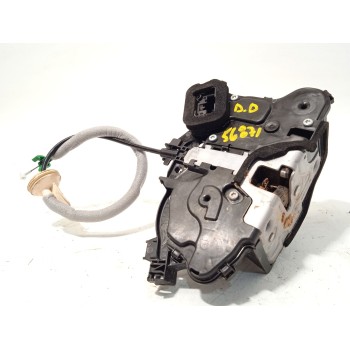 CERRADURA PUERTA DELANTERA DERECHA 10B837016B 