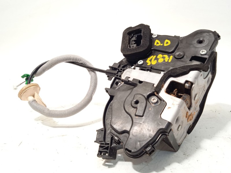 CERRADURA PUERTA DELANTERA DERECHA 10B837016B 