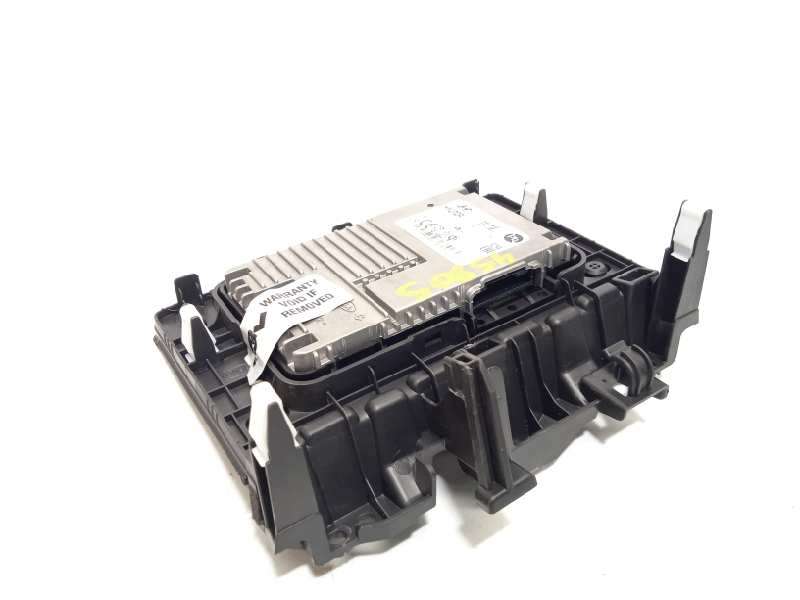 Recambio de modulo electronico para hyundai kona 1.0 tgdi cat referencia OEM IAM 95560J9000 - Blanco 4