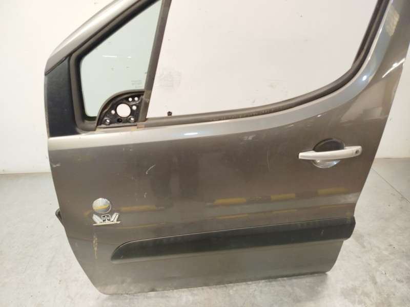 Recambio de puerta delantera izquierda para peugeot partner tepee 1.6 hdi 16v referencia OEM IAM 9002Z3 - Gris 4