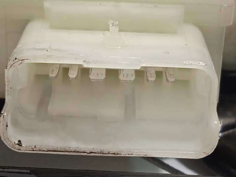 Recambio de elevalunas delantero izquierdo para peugeot 308 1.5 active referencia OEM IAM 9825710380 3