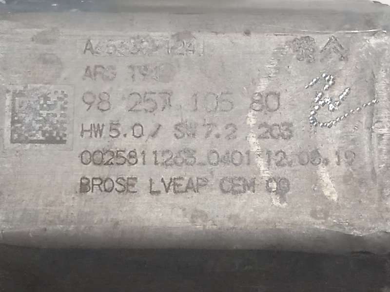 Recambio de elevalunas trasero izquierdo para peugeot 308 1.5 active referencia OEM IAM 9825710580 4