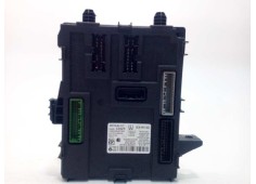 Recambio de caja reles / fusibles para renault kadjar 1.2 tce energy referencia OEM IAM 284B13342R  A2C9791480300