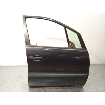 PUERTA DELANTERA DERECHA A1687201405 A1687202005 