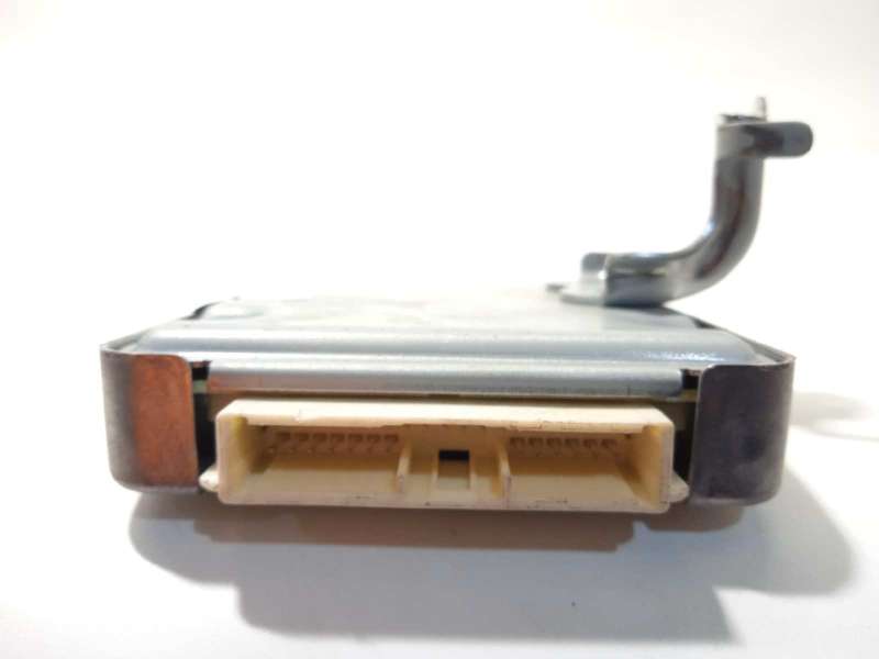 Recambio de modulo electronico para lexus nx 300h 4wd referencia OEM IAM 8815078080 3