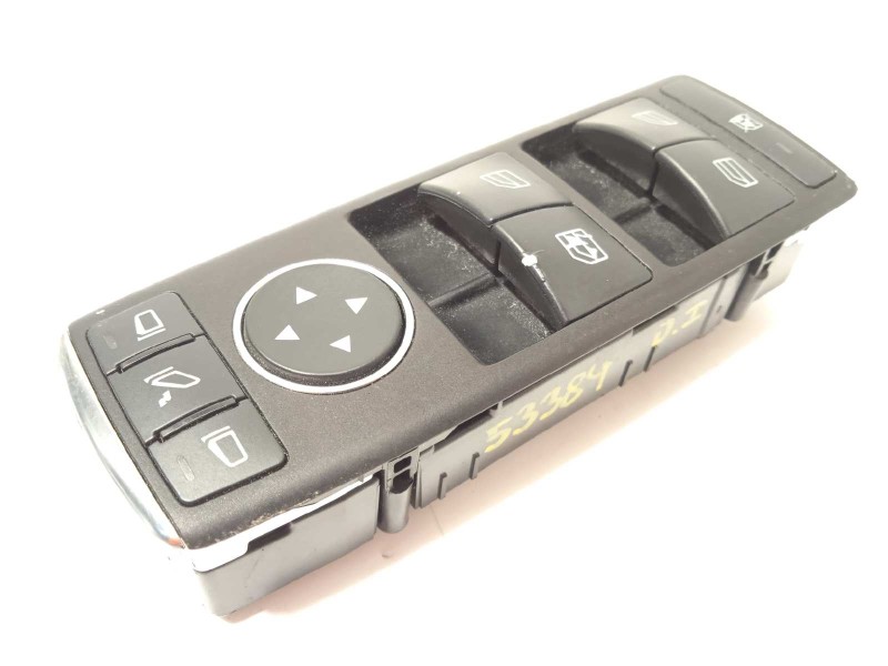 MANDO ELEVALUNAS DELANTERO IZQUIERDO A2049055402 A20490554029107