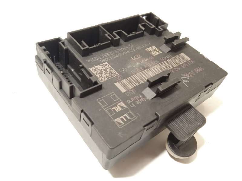 Recambio de centralita confort para audi a3 sportback (8va) ambiente referencia OEM IAM 5Q0959392E - Negro 2