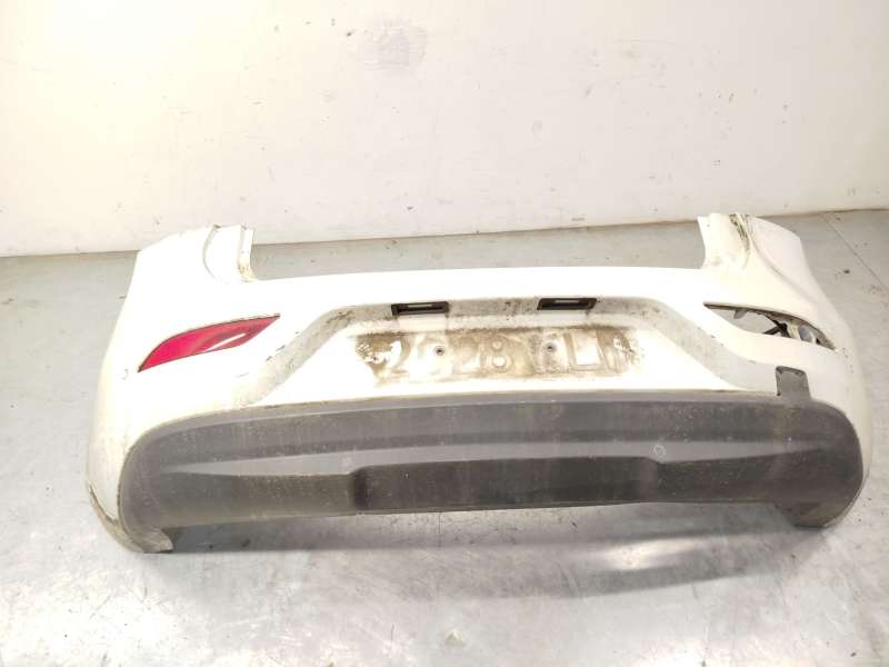 Recambio de paragolpes trasero para volvo v40 hatchback (525) d2 referencia OEM IAM 39820446 - Blanco 2