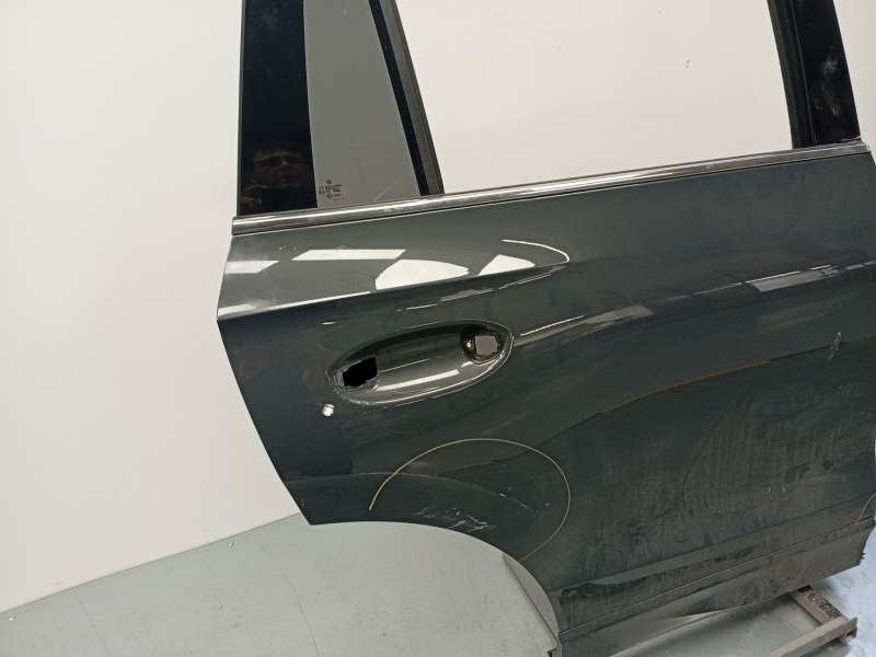 Recambio de puerta trasera derecha para volkswagen tiguan 2,0 tig referencia OEM IAM 571833056C 2