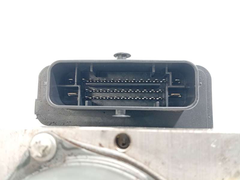 Recambio de abs para seat ibiza (kj1) style referencia OEM IAM 2Q0614517AD 269902 2265106584 - Blanco 4
