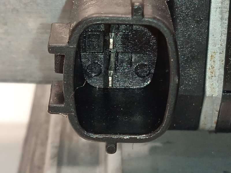Recambio de elevalunas delantero izquierdo para renault clio iv authentique referencia OEM IAM 807213867R  128001072E - Blanco 5