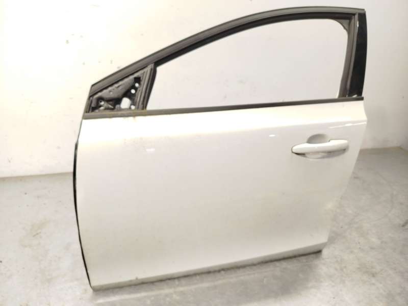 Recambio de puerta delantera izquierda para volvo v40 hatchback (525) d2 referencia OEM IAM 32321018 - Blanco 2