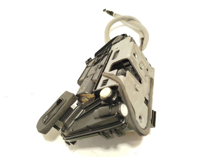 CERRADURA PUERTA TRASERA IZQUIERDA 5TA839015Q 