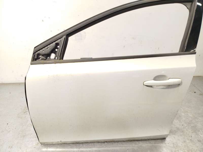 Recambio de puerta delantera izquierda para volvo v40 hatchback (525) d2 referencia OEM IAM 32321018 - Blanco 4