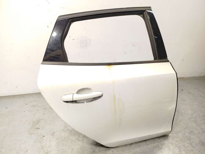 Recambio de puerta trasera derecha para volvo v40 hatchback (525) d2 referencia OEM IAM 32351000 - Blanco 2