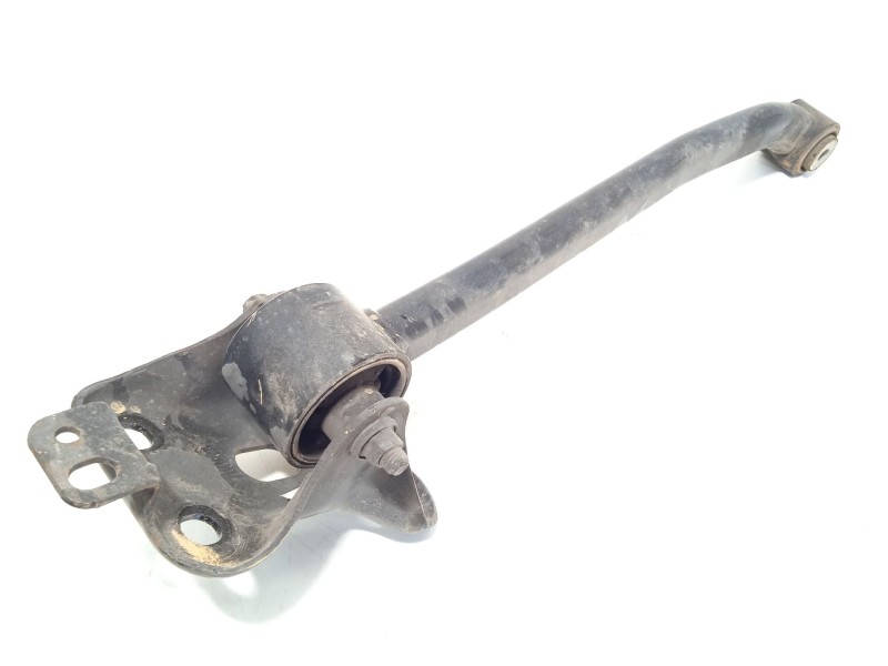 BRAZO SUSPENSION INFERIOR TRASERO DERECHO P68309201AA K68309201AA 