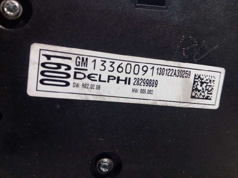 Recambio de mando multifuncion para opel astra j lim. 1.7 16v cdti referencia OEM IAM 13360091 - Blanco 3