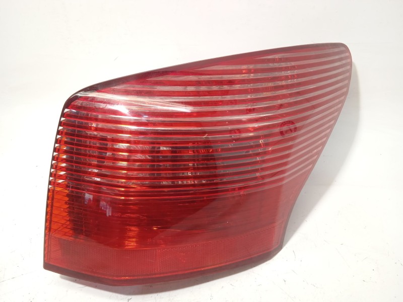 PILOTO TRASERO DERECHO 6351T3 