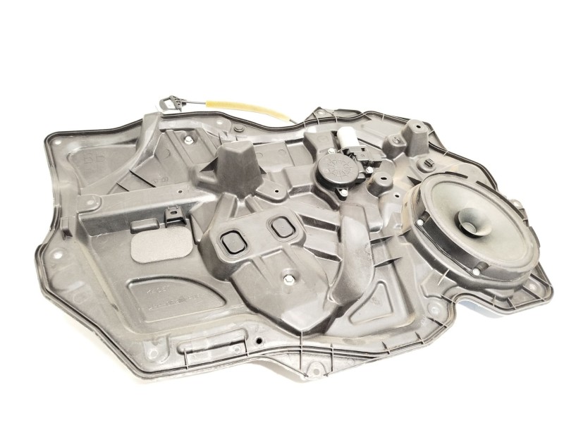 ELEVALUNAS DELANTERO IZQUIERDO BBM45997XC 