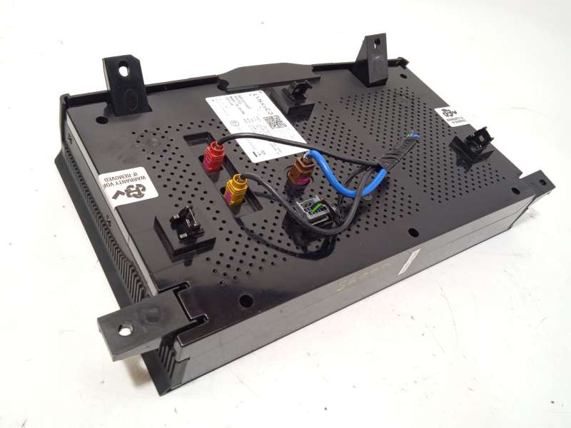 Recambio de pantalla multifuncion para lynk & co 01 phev referencia OEM IAM 8891571859  P8891571859 - Azul 4
