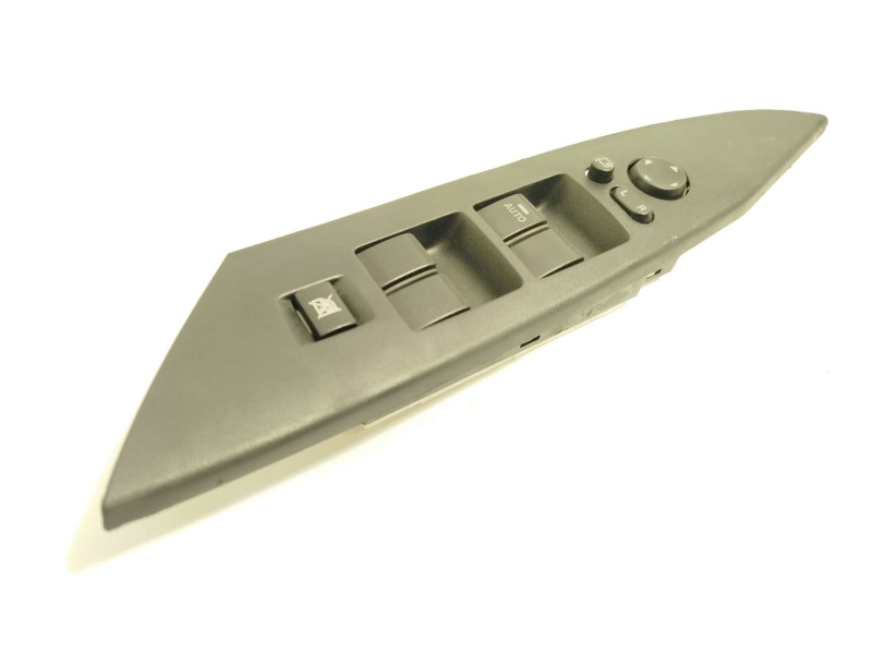 MANDO ELEVALUNAS DELANTERO IZQUIERDO BEK666350 