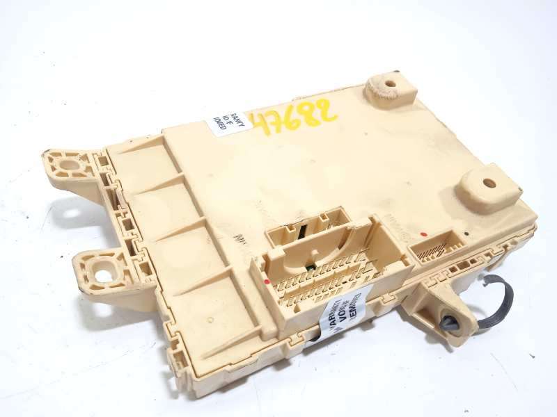 Recambio de caja reles / fusibles para hyundai i30 (gd) classic referencia OEM IAM 91950A6021 - Blanco 3