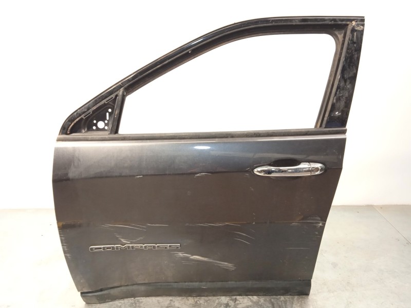 PUERTA DELANTERA IZQUIERDA 68242543AA K68242543AA 